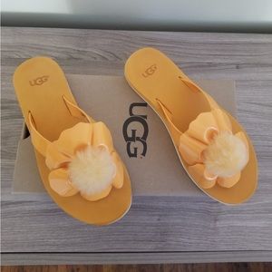 UGG Poppy Orange Zinnia Flip Flops